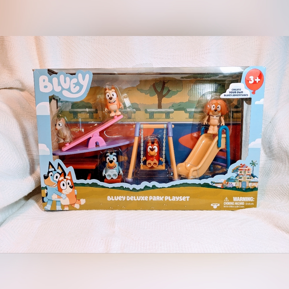 Bluey Deluxe Park Playset, brand new in box